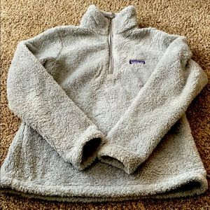 Patagonia fleece pullover